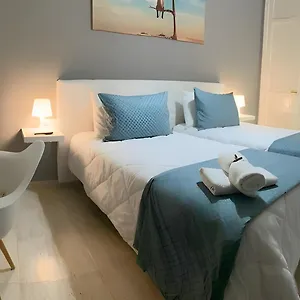 https://casa-silvia.puertodelcarmen-hotels.org